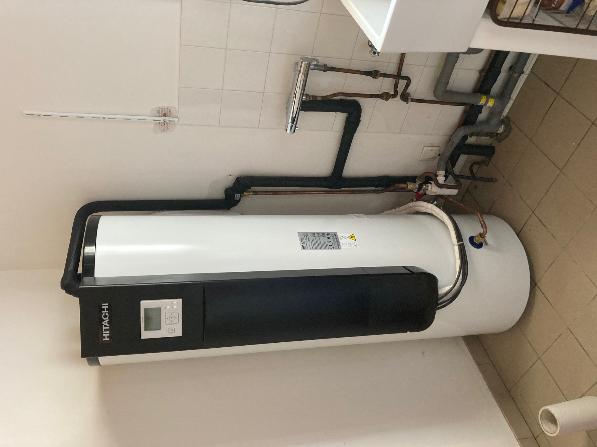 Installation chauffe eau thermodynamique - St Pastour
